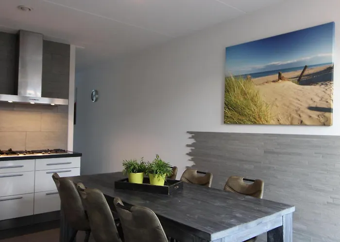 شقة Heerlijke In Egmond إغموند آن زي